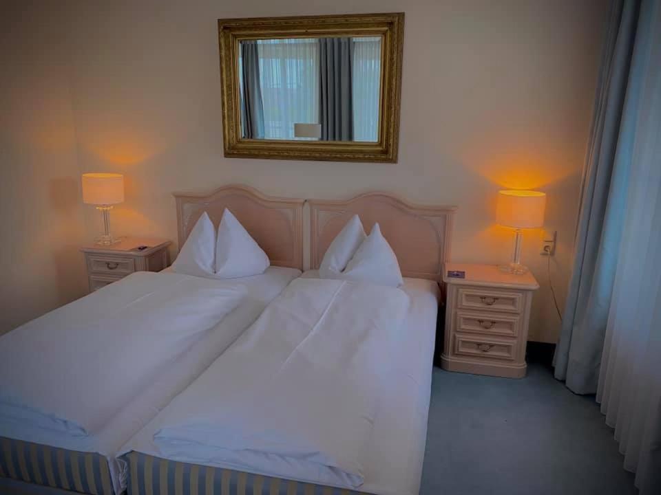 Hotel Daniels Hallbergmoos Esterno foto