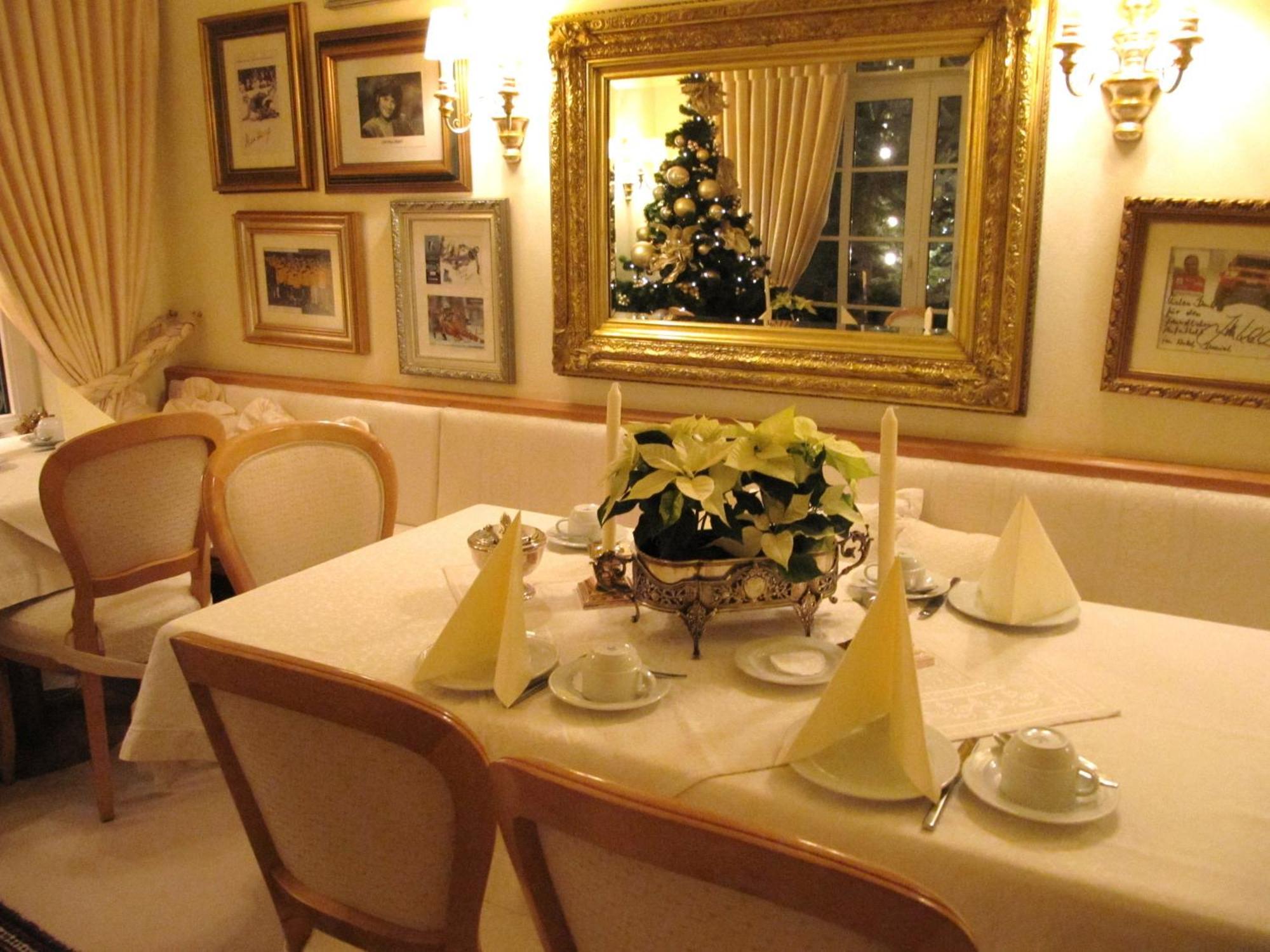 Hotel Daniels Hallbergmoos Esterno foto